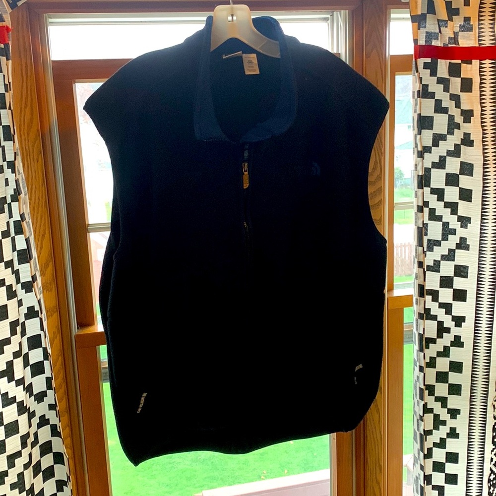 Mens North Face fleece vest XL
